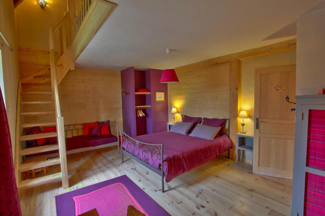 La Ferme De Madelonnet Bed and Breakfast Saint-Jeures Εξωτερικό φωτογραφία